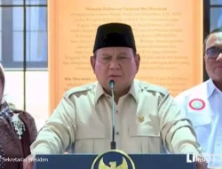Prabowo Tanggapi Santai Rupiah Melemah hingga Rp17.600 per Dolar AS