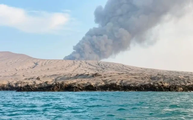 Status GAK Turun ke Level II, BKSDA Tegaskan Anak Krakatau Bukan Destinasi Wisata