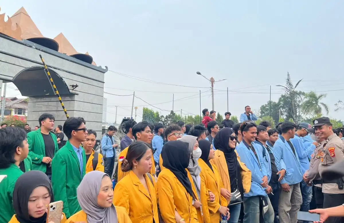Mahasiswa Kembali Demo di DPRD Lampung, Sampaikan 14 Tuntutan