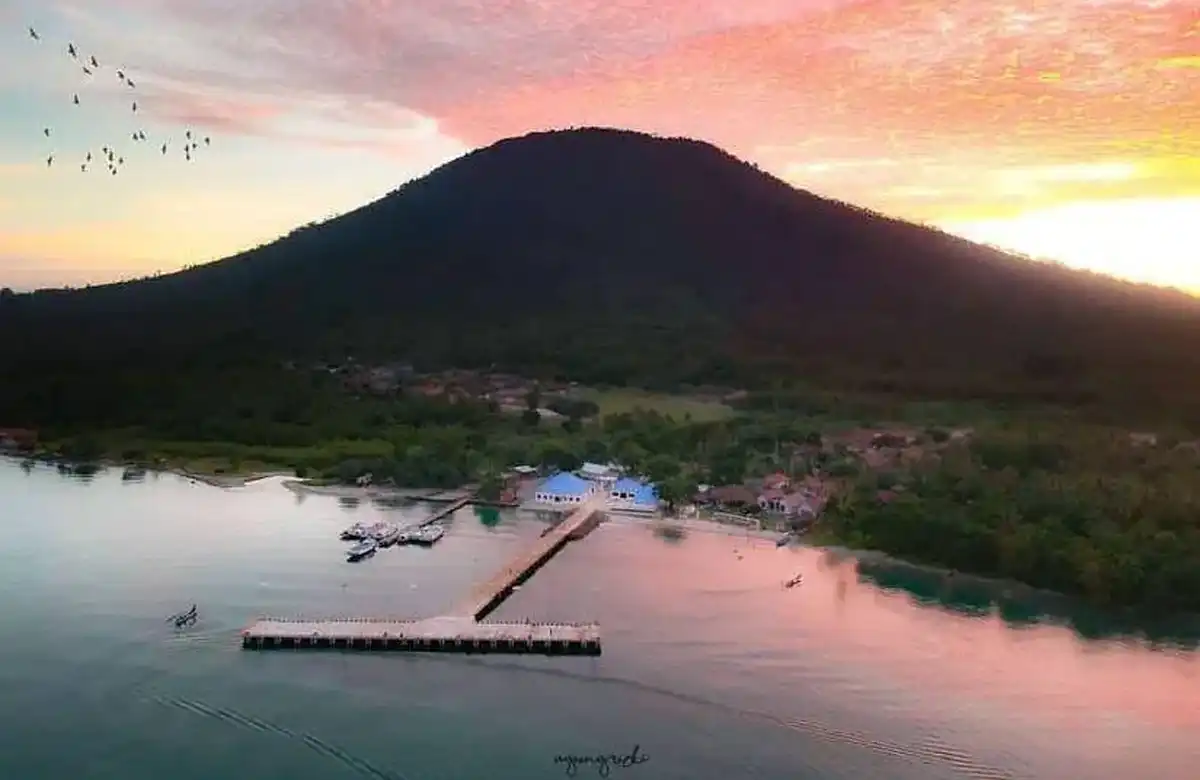 Pulau Sebesi Lampung, Pulau Berpenghuni Dekat Gunung Anak Krakatau yang Punya Pesona Bahari