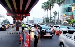 Satlantas Polresta Bandar Lampung Uji Penutupan Dua U-Turn di Flyover MBK