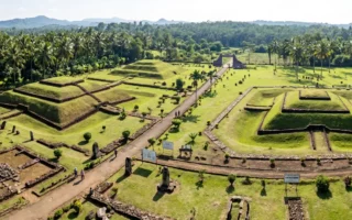 Taman Purbakala Pugung Raharjo, Wisata Sejarah yang Menyimpan Jejak Peradaban Lampung